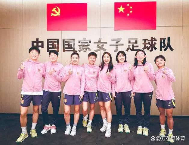 罚男仆夹震蛋器憋尿虐乳双性