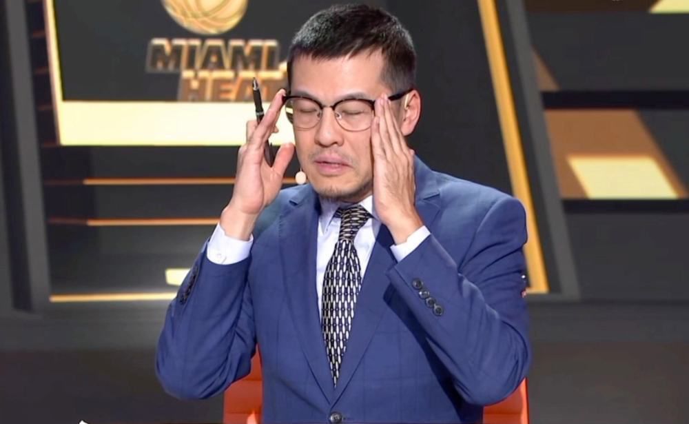 亚洲精品一二三**