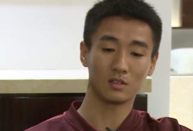 胸大边揉边从后面进去视频