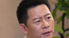 古代嘬吮奶水nph